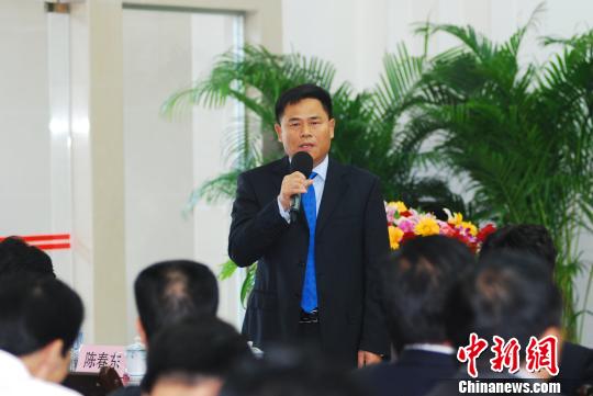 廣東徐聞網(wǎng)絡(luò)直播鄉(xiāng)鎮(zhèn)“一把手”述責(zé)