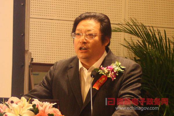 張克平:政府網(wǎng)站群助推智慧政府建設(shè)