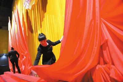 點擊進(jìn)入下一頁