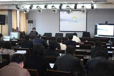 圖為3月6日現(xiàn)場演示黃岡市國土資源局電子政務系統(tǒng)公文流轉流程 圖為3月6日現(xiàn)場演示黃岡市國土資源局電子政務系統(tǒng)公文流轉流程