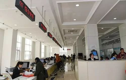 長春各級政務(wù)大廳中午不打烊，打通為民服務(wù)“最后一公里”