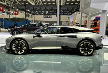 高合新旗艦HiPhi Z科幻感爆棚，HiPhi Bot打造極致交互體驗