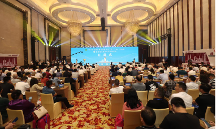 阿拉嗨姆互聯(lián)網(wǎng)服務(wù)湖北有限公司榮獲中國(guó)食博會(huì)第三屆全國(guó)食品流通骨干企業(yè)榮譽(yù)稱號(hào)