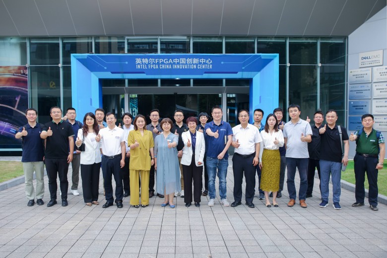 1686625593675168.jpg 8X1A0095.jpg