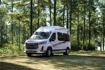 愜意城市露營(yíng)更需好車(chē)相伴！上汽大通MAXUS旅行家V100與福特房車(chē)，誰(shuí)更出色？