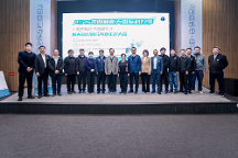 中國機甲之父孫世前攜“航母機甲《大勝號》”亮相航天國際科幻季